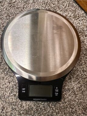Amazon Basics Stainless Steel Digital Kitchen Scale - Silver and Black
